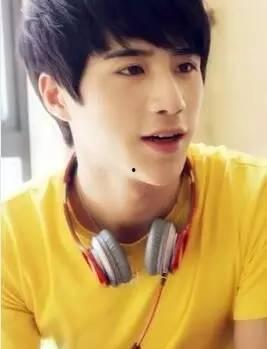 明星最新爆料安徽小伙,娱乐圈风云再起！”